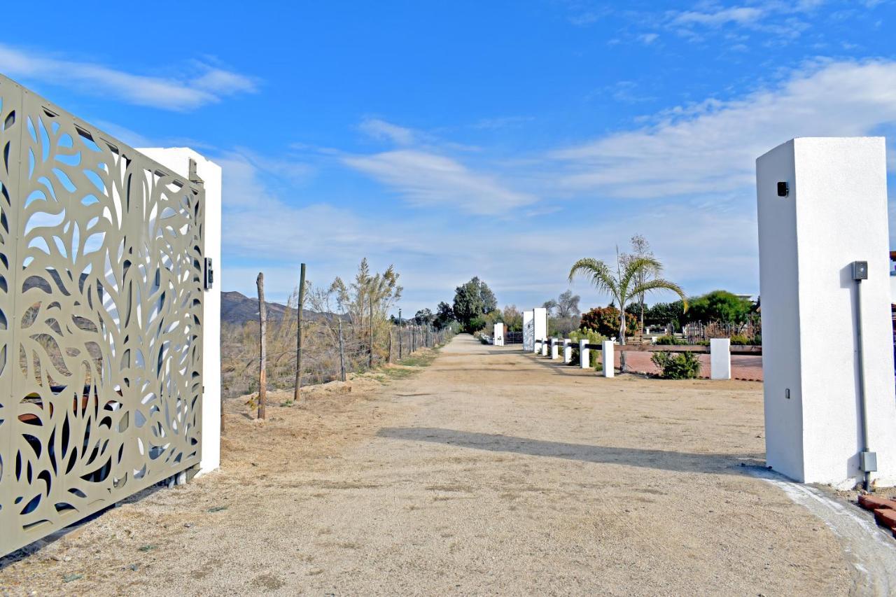 Vides del Rio Suites Valle de Guadalupe Exterior foto